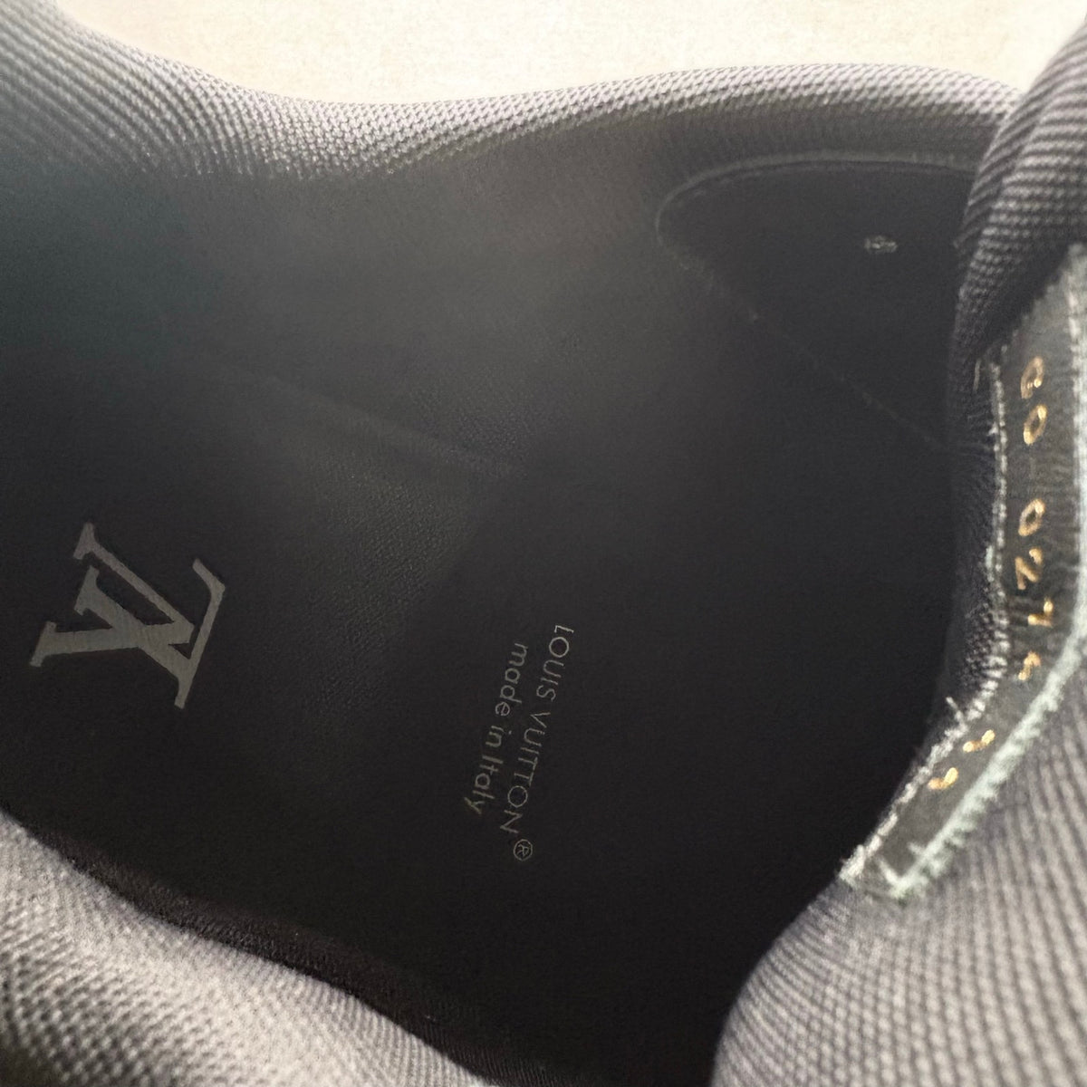 WORN ONCE! Louis Vuitton Crocodile Denim Strap Trainer — photo 6