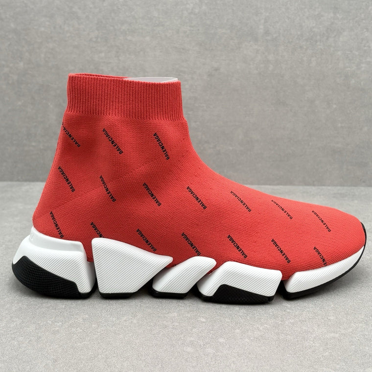 BRAND NEW - Balenciaga Speed 2.0 All Over Logo Intense Red — photo 2