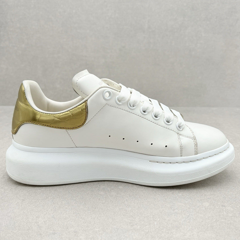 Alexander McQueen Oversized Sneaker ' Gold Crocodile ' | Size 41 (8 US)