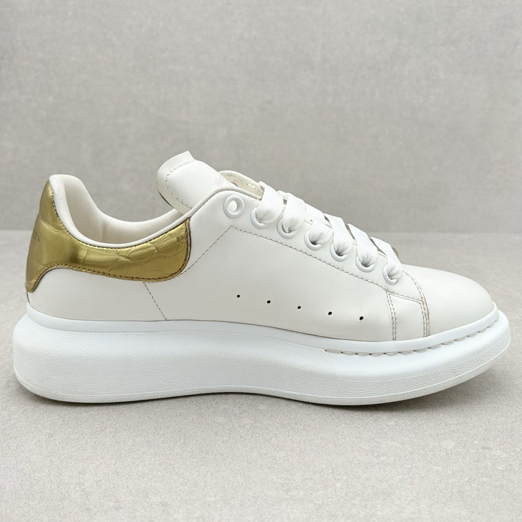Oversized Sneaker Gold Crocodile — photo 10