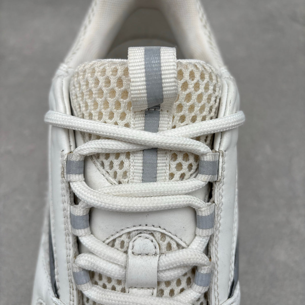 B22 Sneaker White Reflective — photo 6