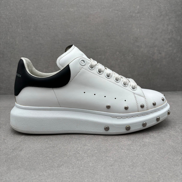 Oversized Studded White Black — photo 2
