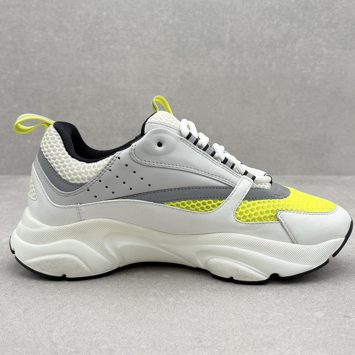 B22 White Yellow — photo 9