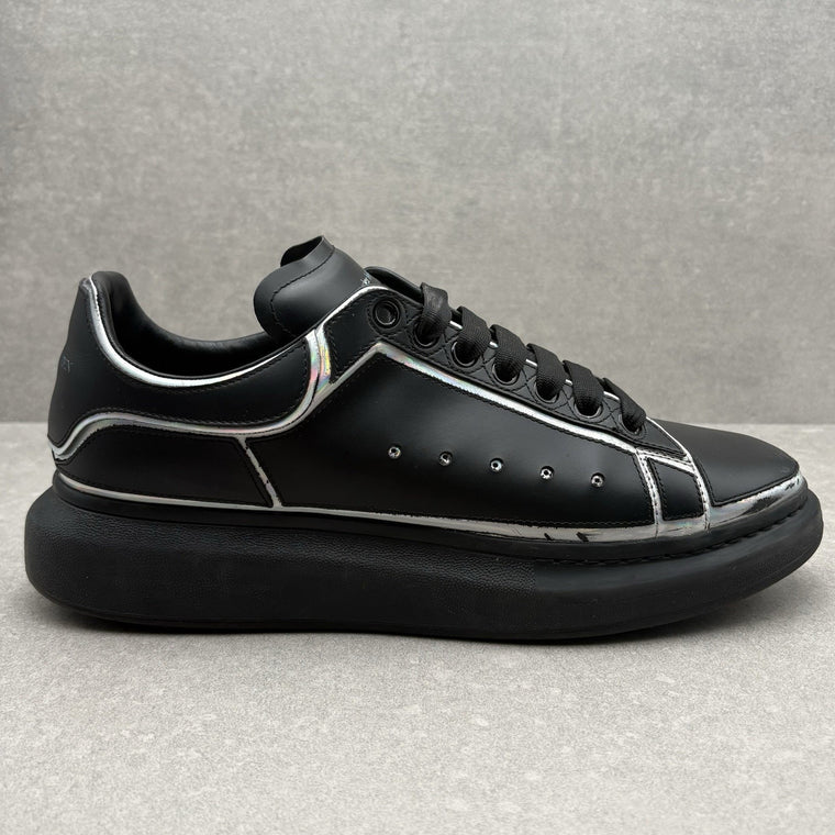 Oversized Sneaker Black Silver Holo — photo 2