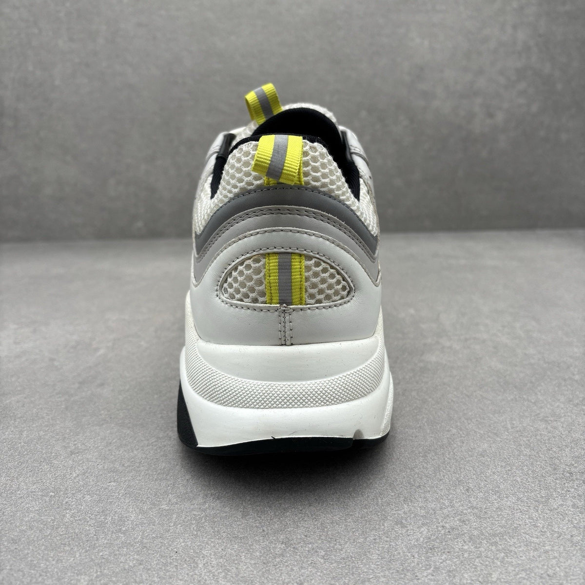 B22 White Yellow — photo 9