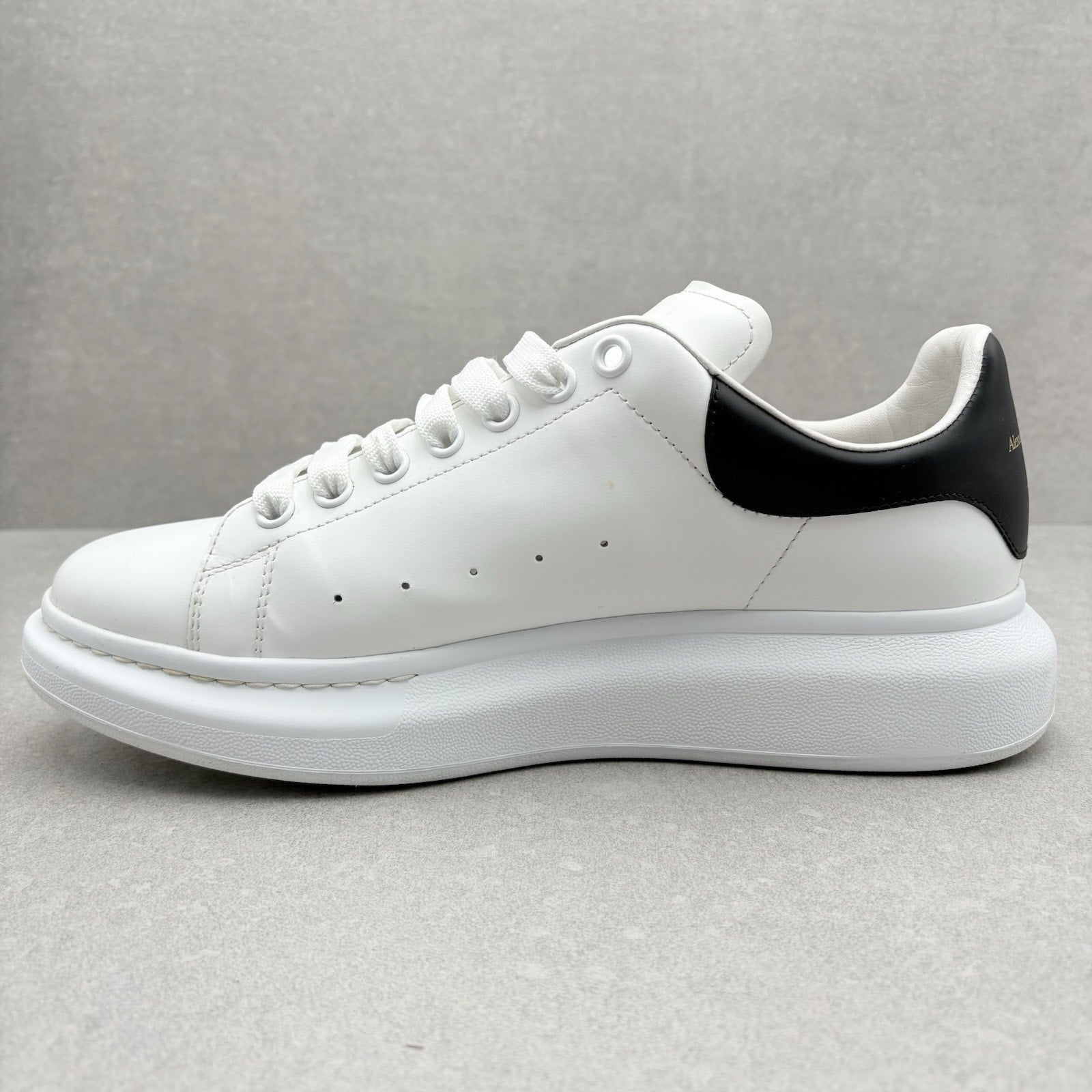 Alexander McQueen Oversized Sneaker ' White Black ' | Size 45 (12 US)