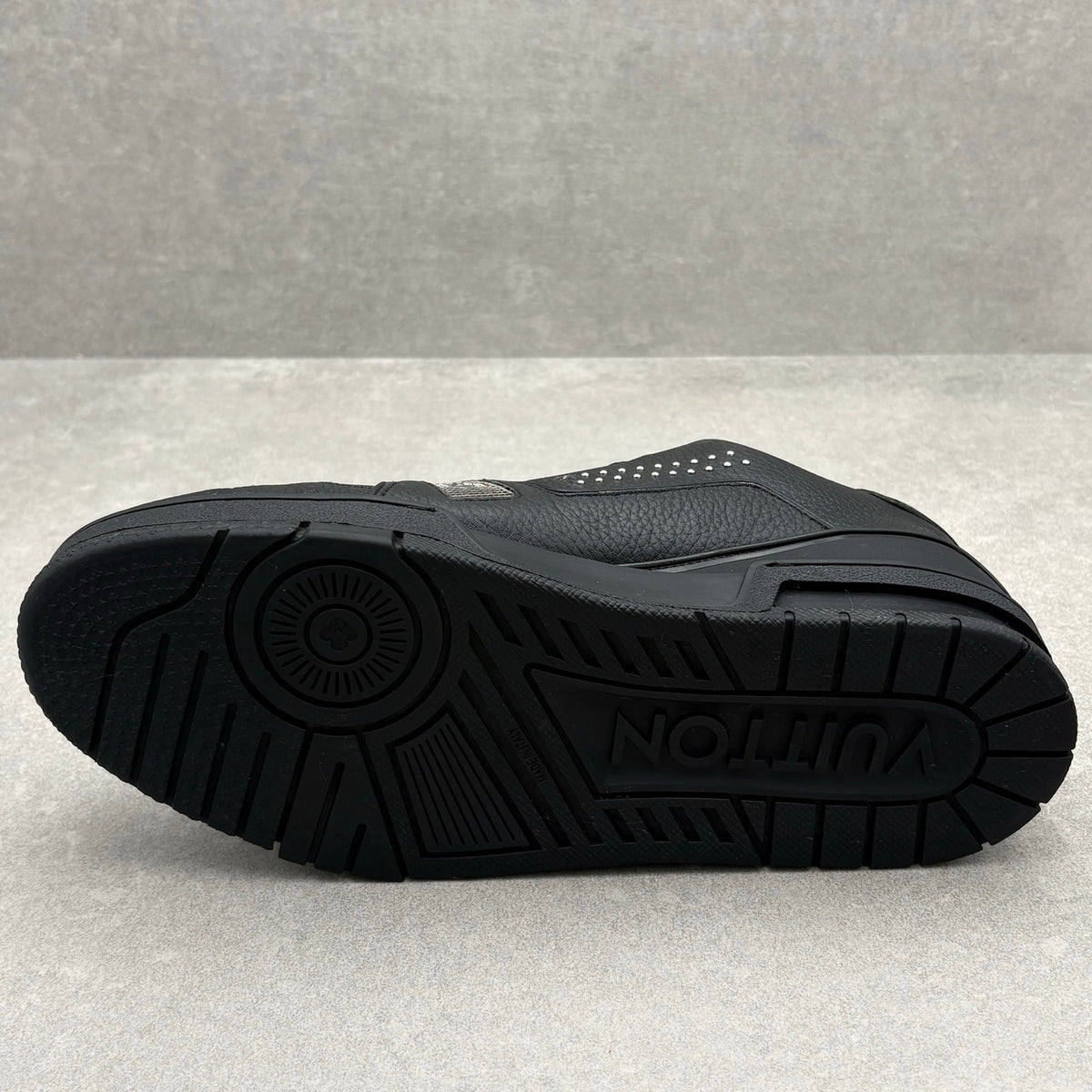 Studded Trainer Black — photo 7