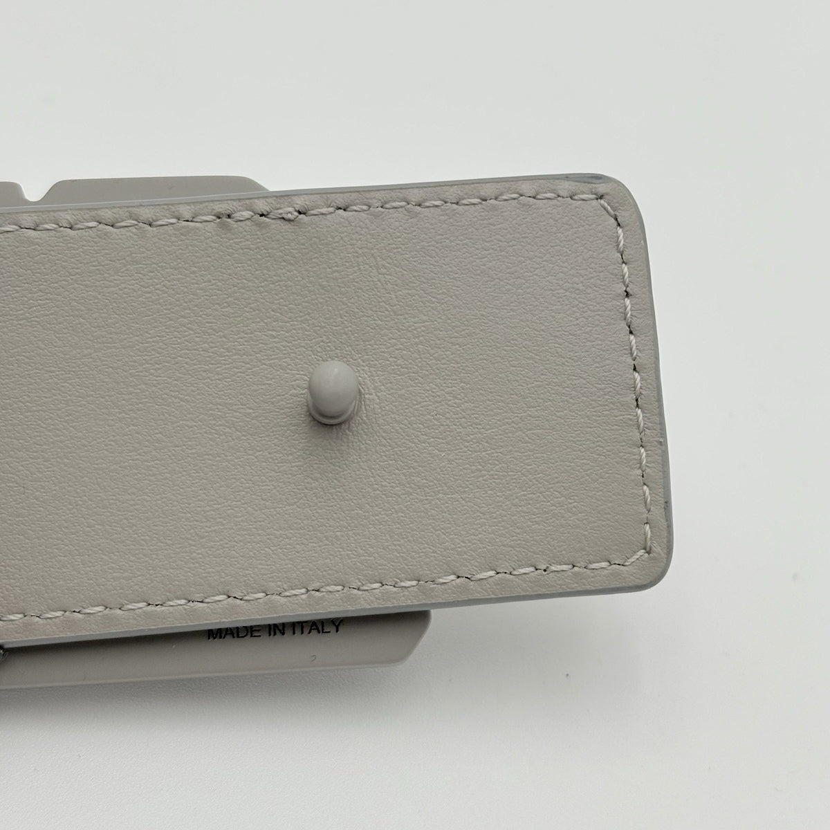 Happy Rui CL Logo Belt Grey Leather — photo 5