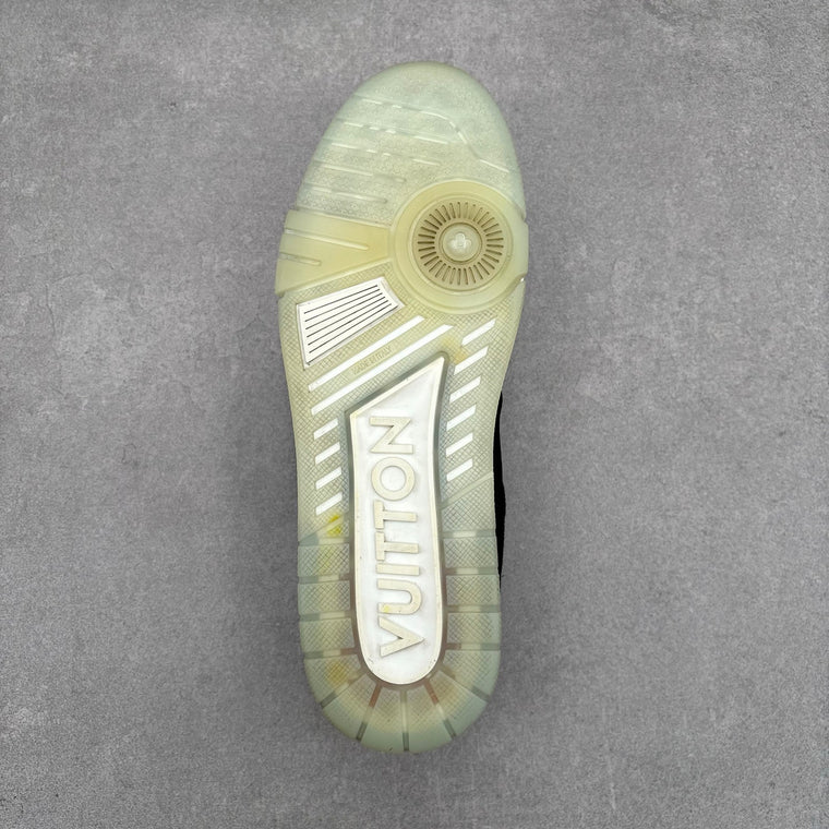 Trainer Black Monogram — photo 7