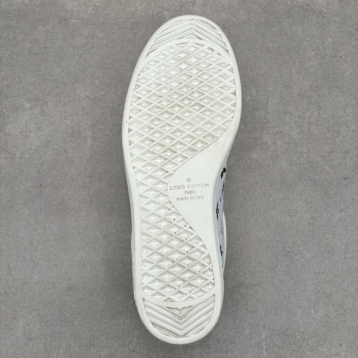 Monogram Luxembourg White — photo 7