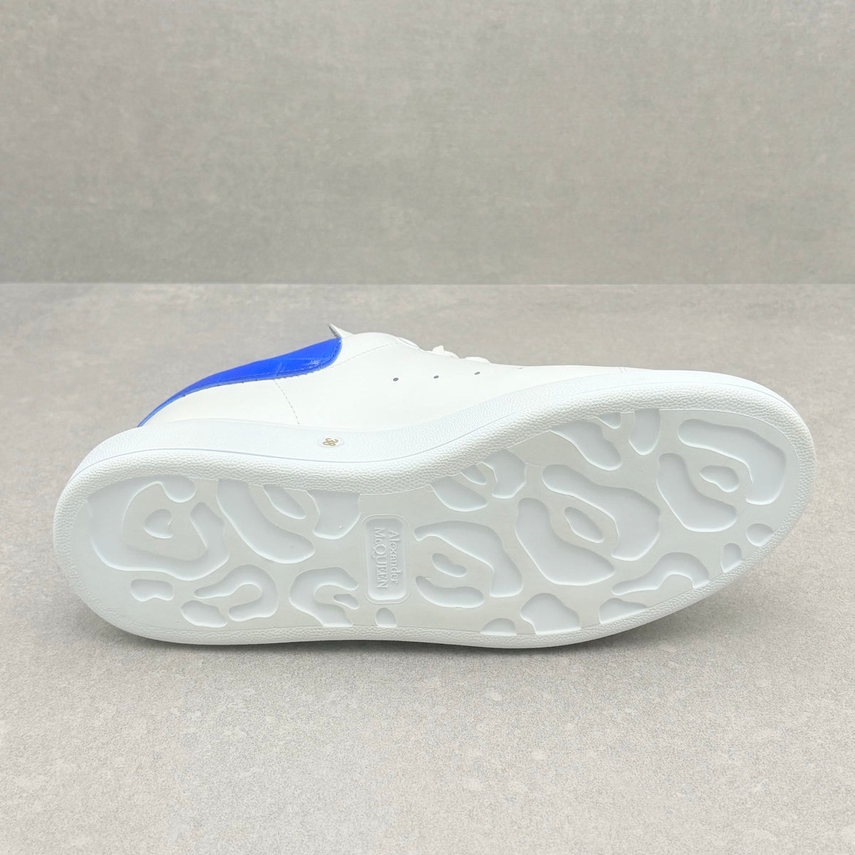 Oversized Sneaker White Ultramarine — photo 12