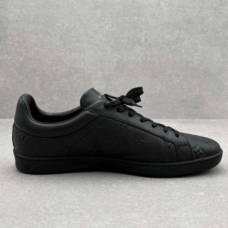 WORN ONCE! Louis Vuitton Luxembourg Monogram Sneaker Black — photo 10