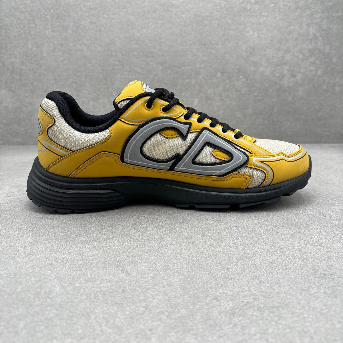 Dior B30 Reflective CD Yellow, black — photo 10