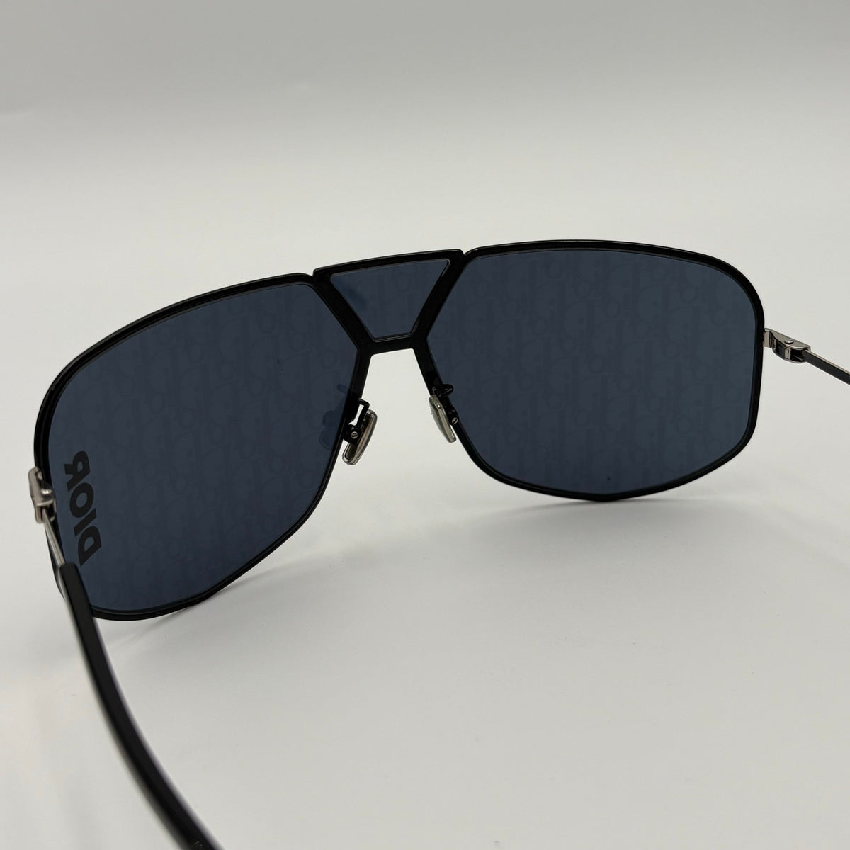 Dior Ultra Sunglasses — photo 10