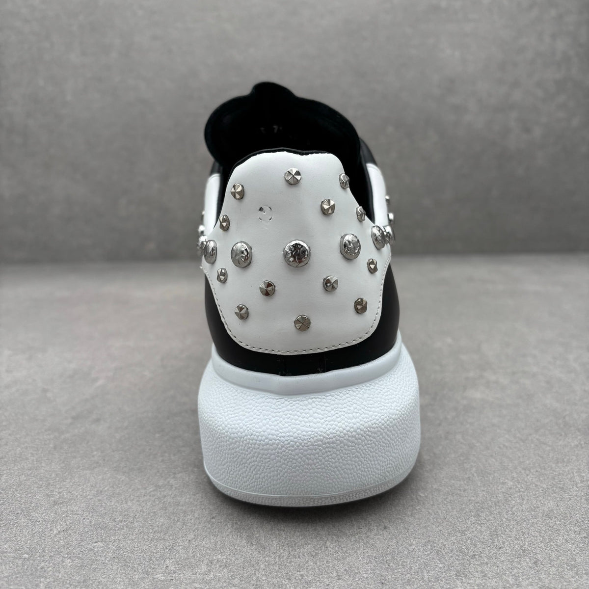Studded Oversized Black White — photo 3