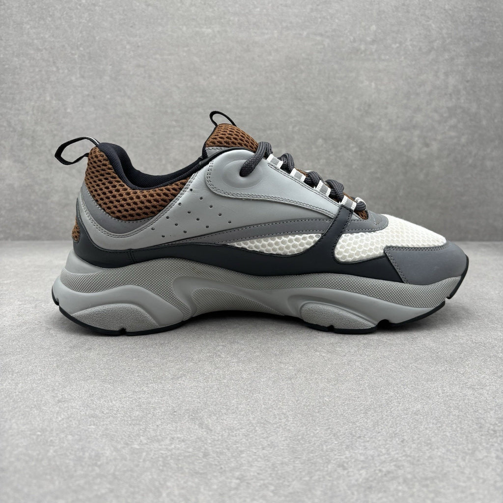 Dior B22 ' Brown ' | Size 43 (10 US)