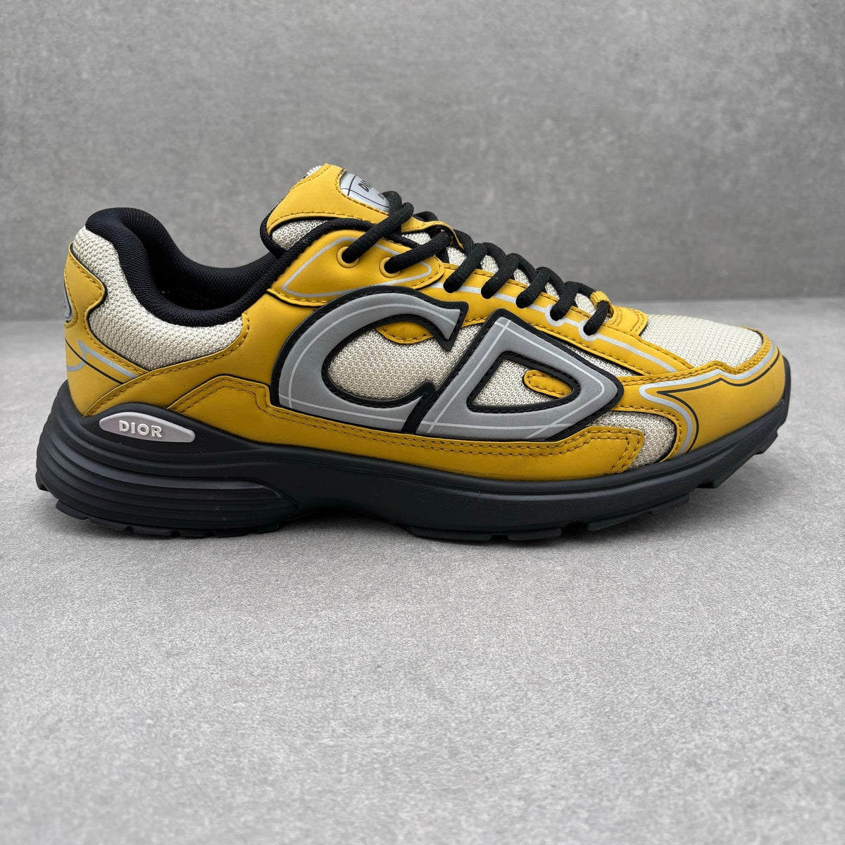 Dior B30 Reflective CD Yellow, black — photo 2
