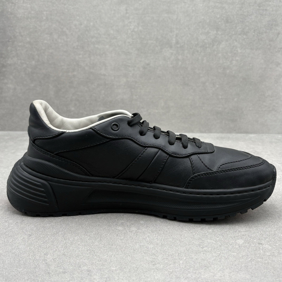 Calf Leather Speedster Sneakers Black — photo 9