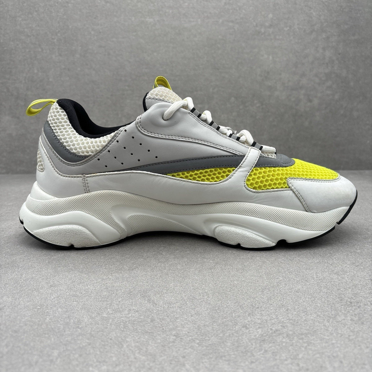 B22 White Yellow — photo 10