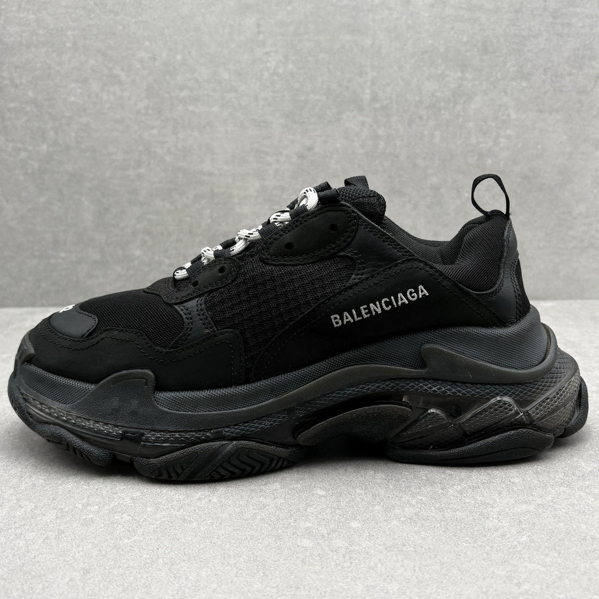 Triple S Clear Sole Black — photo 7