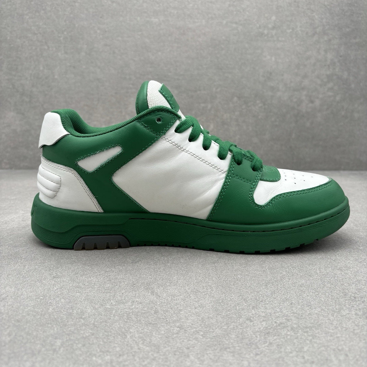 Out of Office Green White — photo 11
