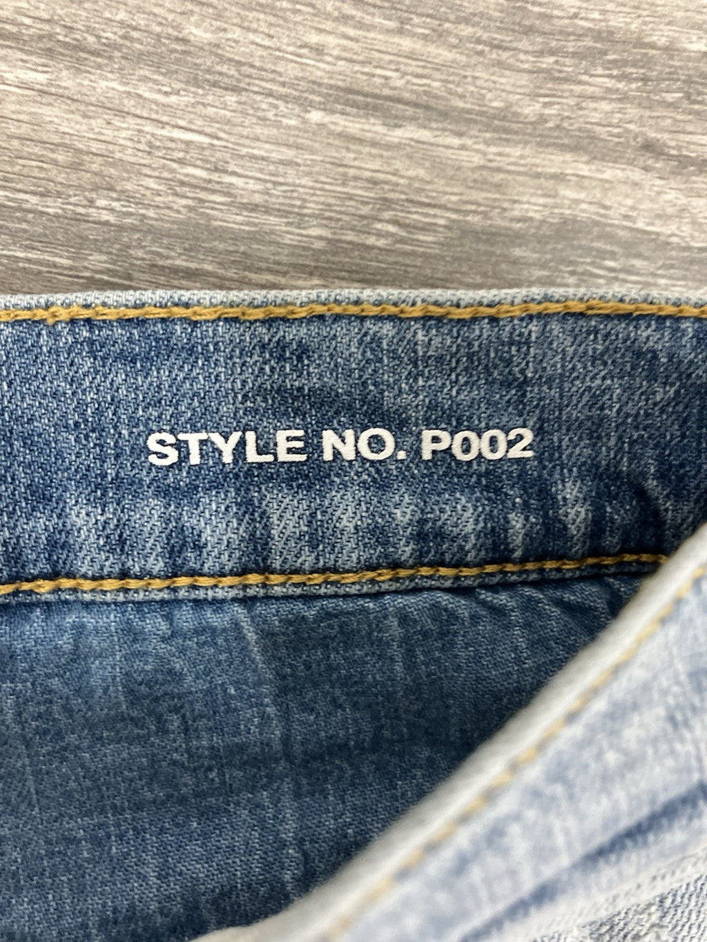 Size 28 - Purple Brand ' Light Indigo ' | Ripped-Knee | BRAND NEW!