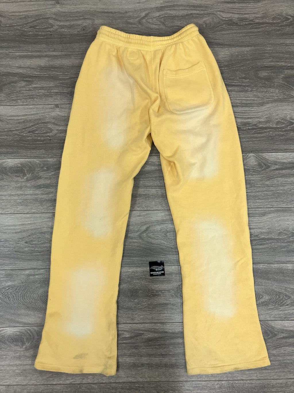 Size Large - Hellstar Sweatpants Mens Yellow Fleece Lined Sportswear | GOOD COND