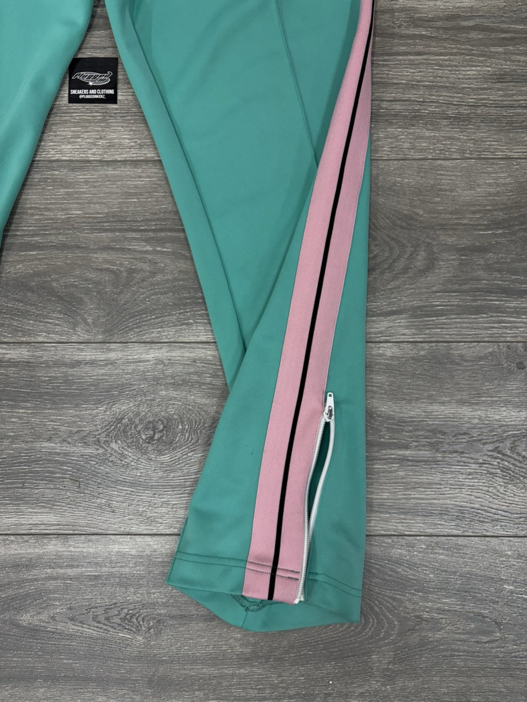 Size XL - Palm Angels Sweatpants ‘ Green, Pink ‘ | GOOD CONDITION!