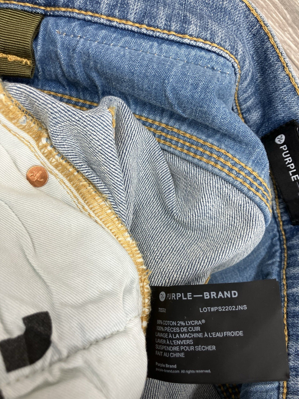 Size 28 - Purple Brand ' Light Indigo ' | Ripped-Knee | BRAND NEW!